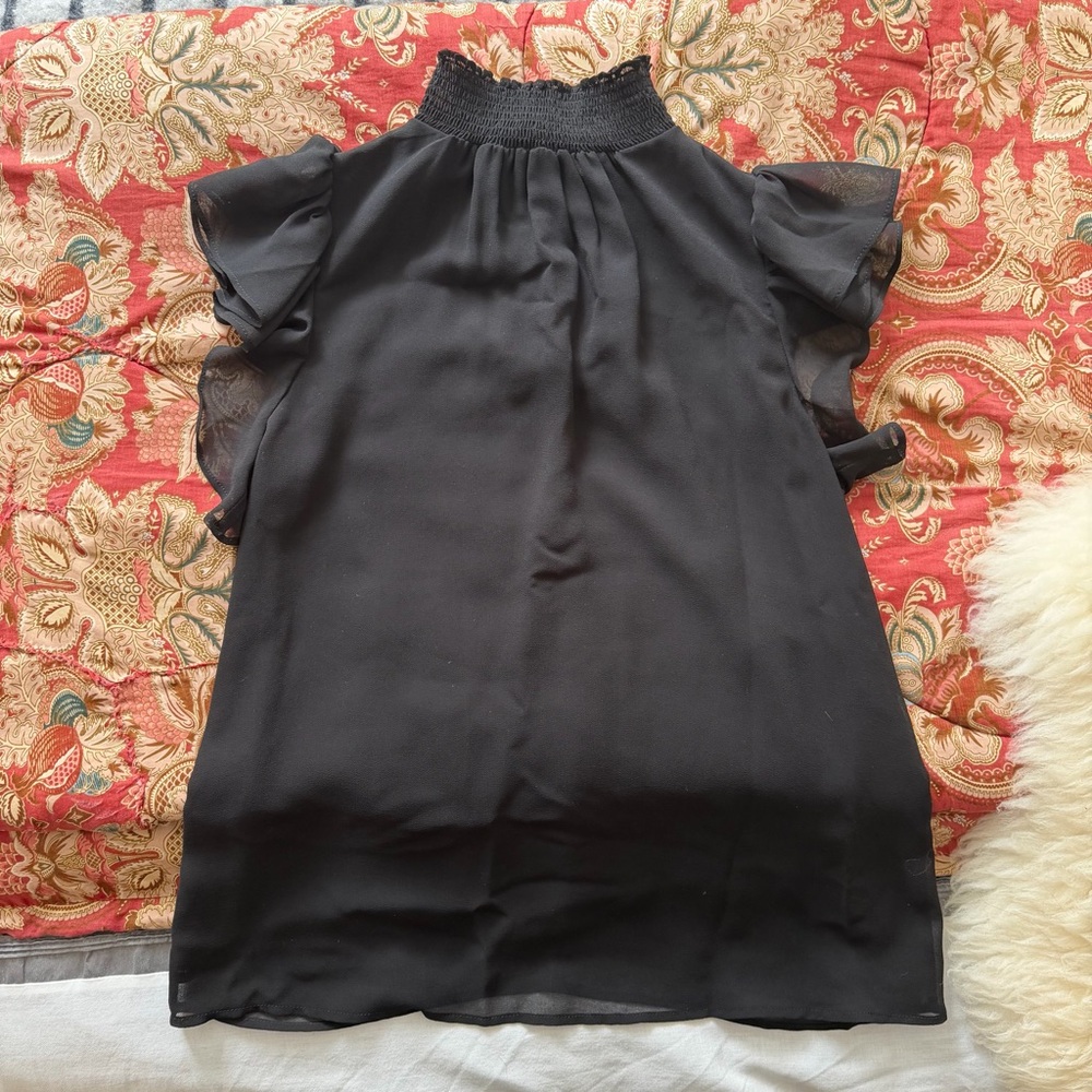 1.State Black Ruffle Sleeve Top
